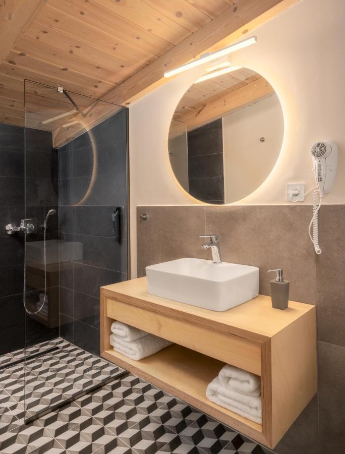 Astra In City Ioannina Exterior photo